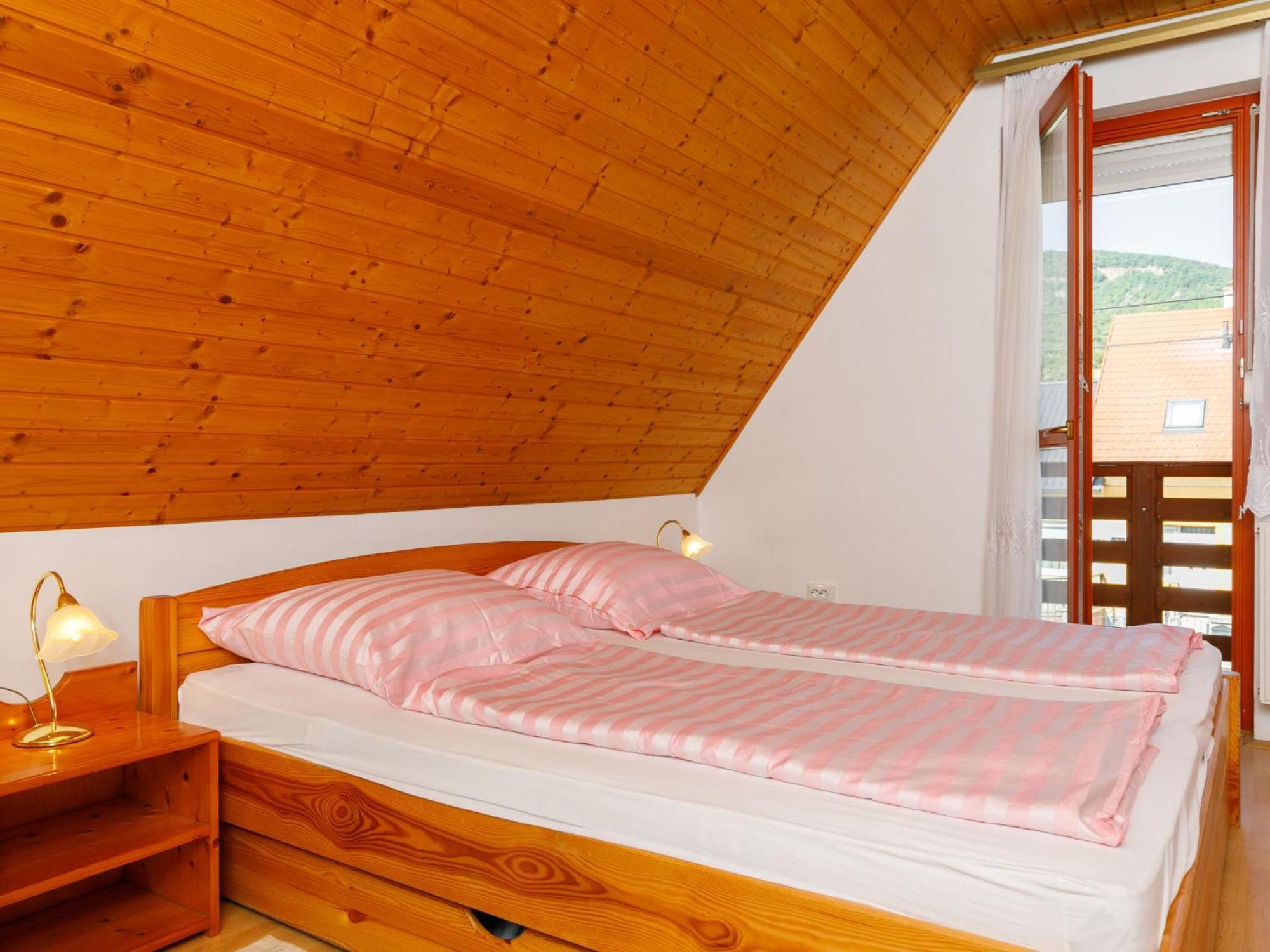 Holiday Home Emi - Bac110 By Interhome Badacsonytomaj Ngoại thất bức ảnh